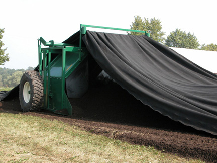 Global Repair Sittler turners have a standard (fleece roller) threading frame that allows the operator to raise and lower the compost fleece cover while the drum turns the windrow. The compost turner has a dry roller which rolls by friction. Compost covers help retain moisture, nitrogen, are UV protected and help contain any projectiles in the windrow.